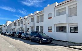 Albufeira Centre Apartment With Pool